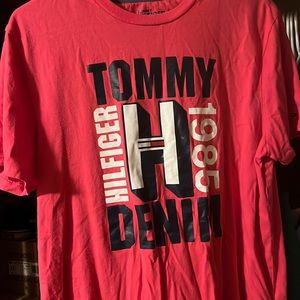 Tommy Hilfiger vintage tee